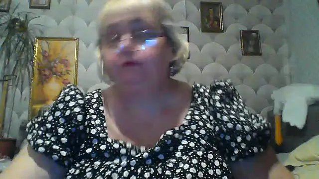 MarinaFarina53 webcam