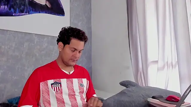 Damon_10 webcam