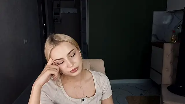 fruktozzkaa webcam