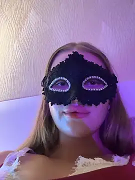 AlexandraMoore03 webcam