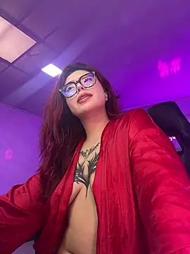 Red_Bunny_v live cam on StripChat