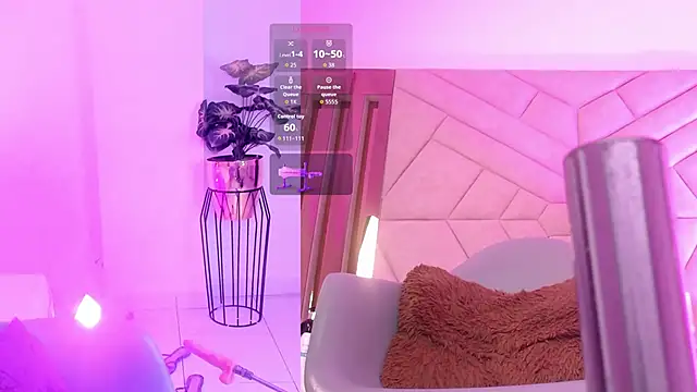 NicoleJons_