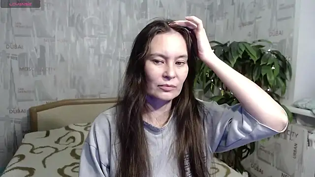 GinaQSoul live cam on StripChat