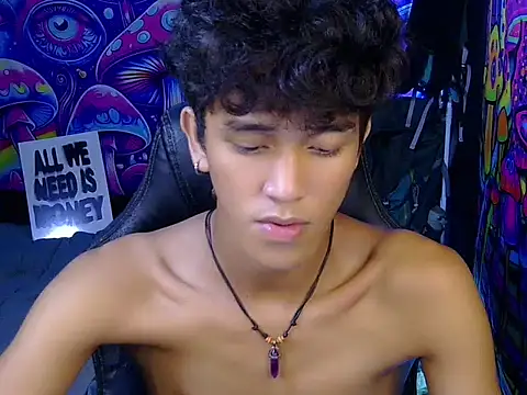hugekenbigcock webcam