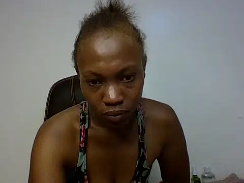 Lovey_daisy15 live cam on StripChat