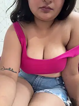 Curvy_Anaya webcam