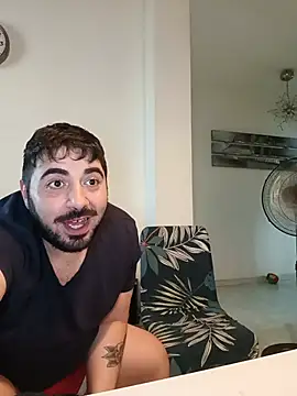 bear_skinny live cam on StripChat
