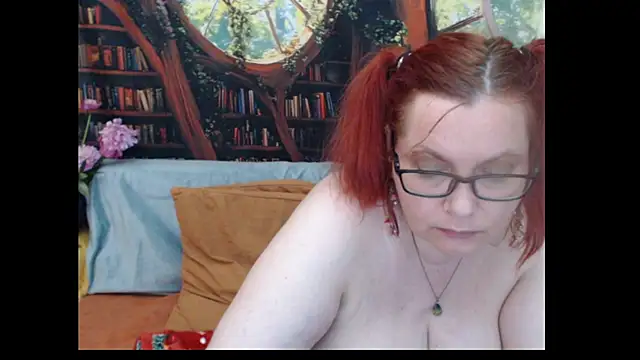playfullmature - PlayfullMature's free webcam - UK Sex Cams