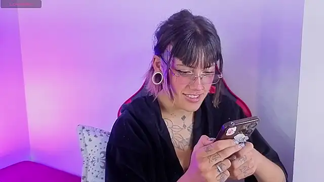 _sharlotte777 webcam