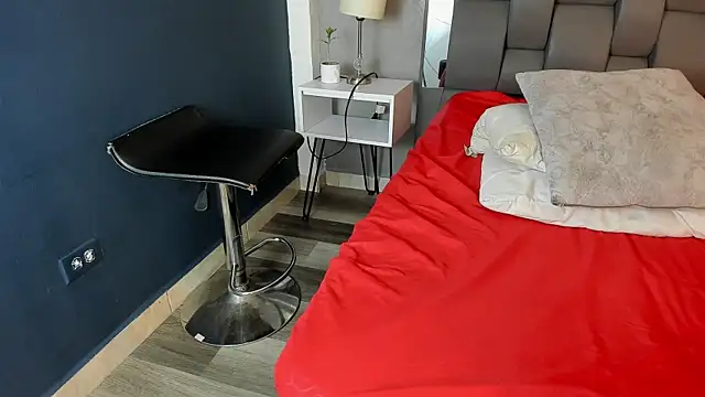 Charlie___Musk webcam
