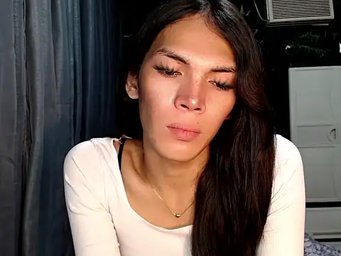 gorgeous_carmee - GORGEOUS_CARMEE's free webcam - UK Sex Cams