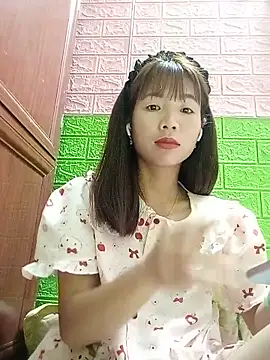 AmyLinee01 webcam