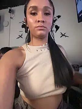 Isabella-Teen webcam