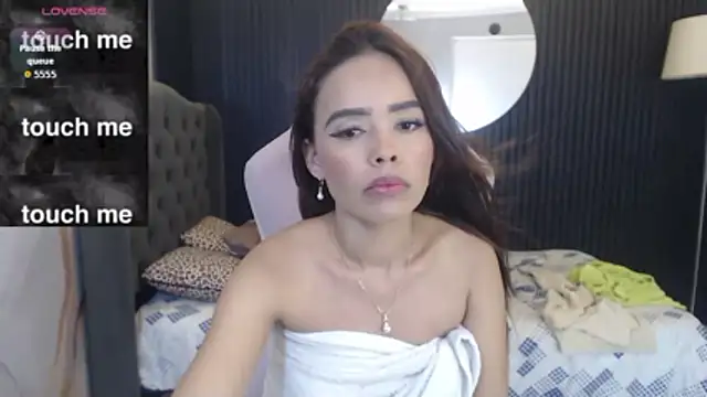 naomis_36 webcam
