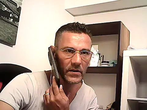 mastercharisma35 webcam