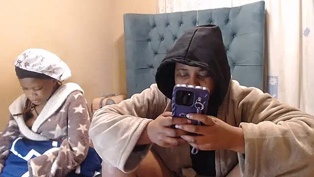 EbonyEssence webcam