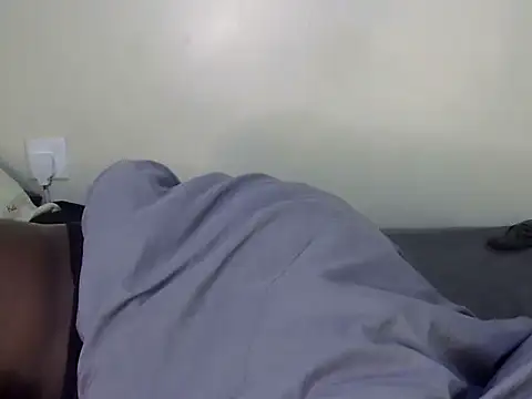 Sweettkendy live cam on StripChat