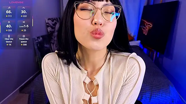 ValeryMur live cam on StripChat
