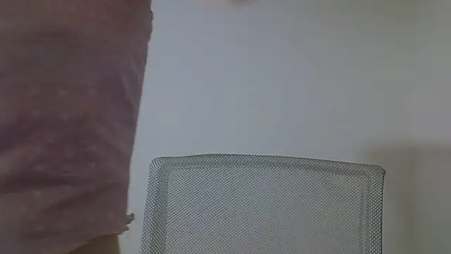 ViraVrema live cam on StripChat