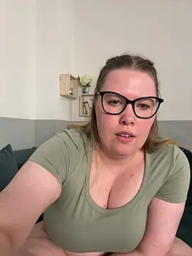 MaschaMangold live cam on StripChat
