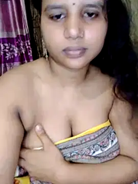 Nigar_Hatun live cam on StripChat