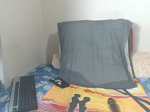 BadGirlMona webcam