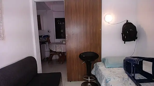 yselahot webcam