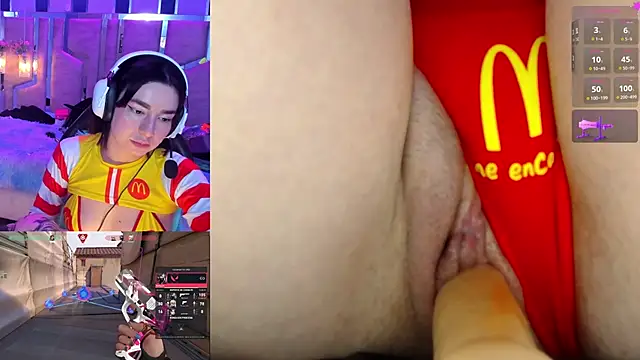 NicoleFerrel live cam on StripChat