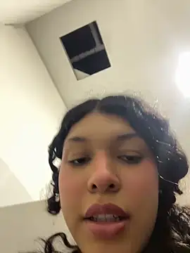 sophiemoo_ (F young) - Show tits in public 🍒🤫