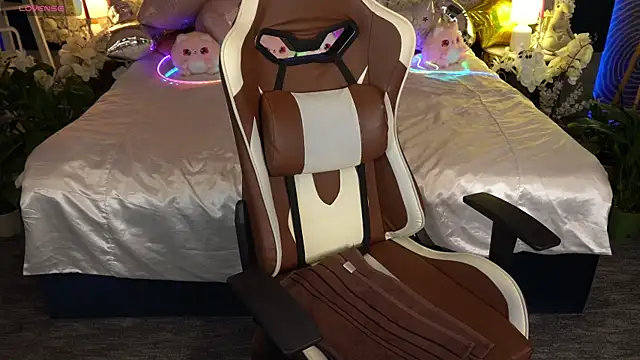 IsabellaFoxyy webcam
