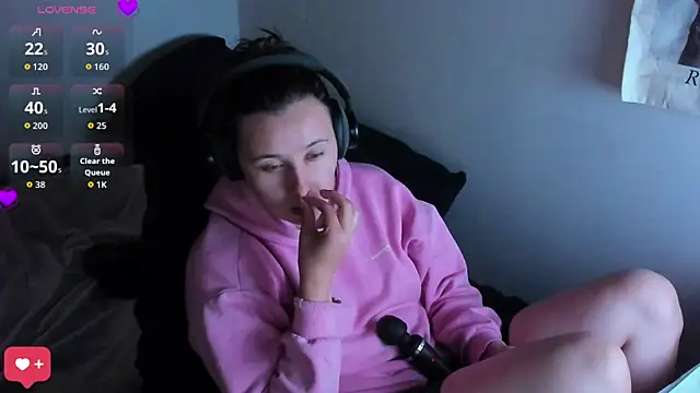 bonnie_moon_ webcam