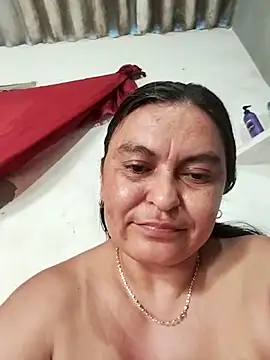 Horny-Mommy-Dirty webcam