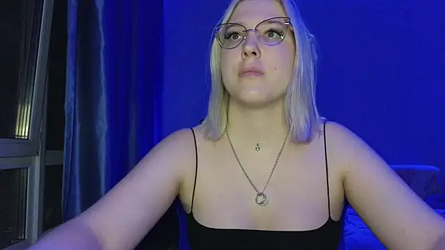 HotBrandyX webcam