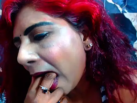 indianerotica69 webcam