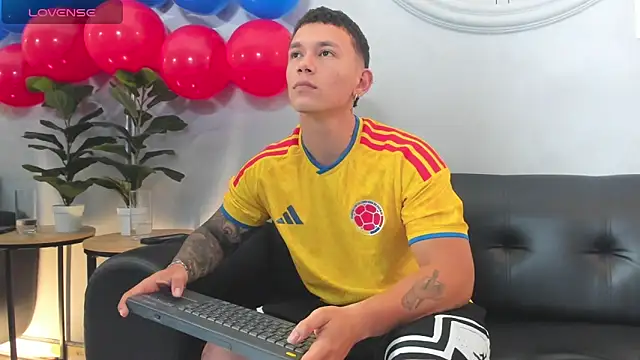 Thomas_moon webcam