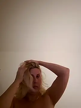 Amelia9798 webcam