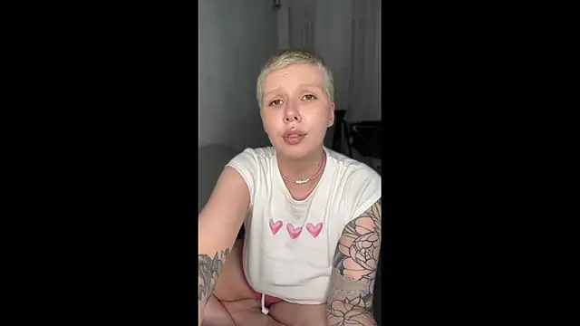 Elise_Day webcam
