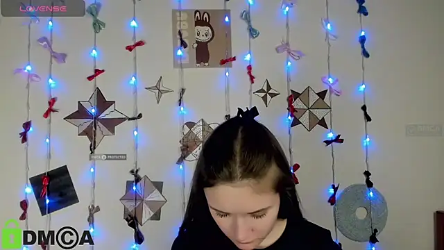 Elina_X webcam