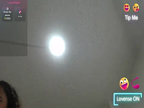Renata_Valentina webcam