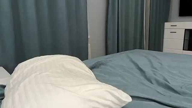 Kattie_Petite webcam