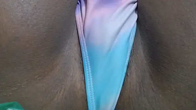QueensBettyX96 webcam