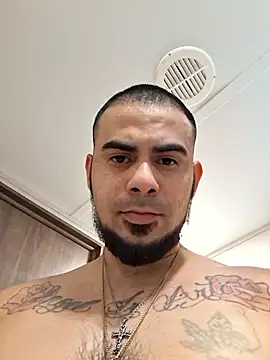 Texasboi3300 webcam