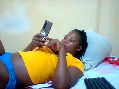 Camilla-Sweets webcam