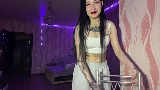 Greeneyedlauren webcam