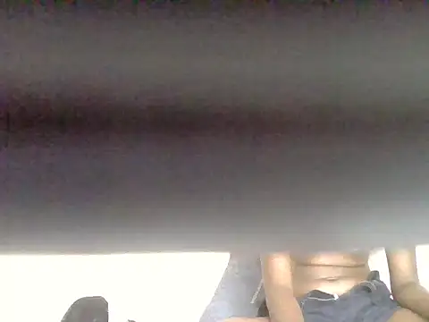 Cute_leira webcam