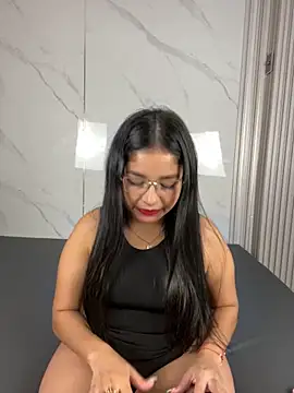 ValentinaLuciana webcam