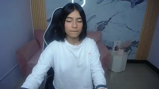 HotStreawberry_ch webcam