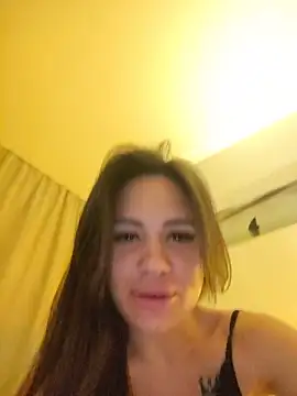 SiennaLuxexx live cam on StripChat