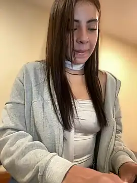 Hanna_Cruz_ live cam on StripChat