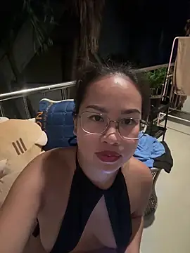Ponthip webcam